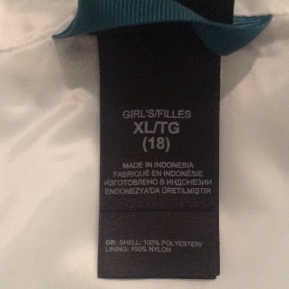 Girls The North Face Rain Hoodie Jacket XL 18 Blue - Picture 4 of 5